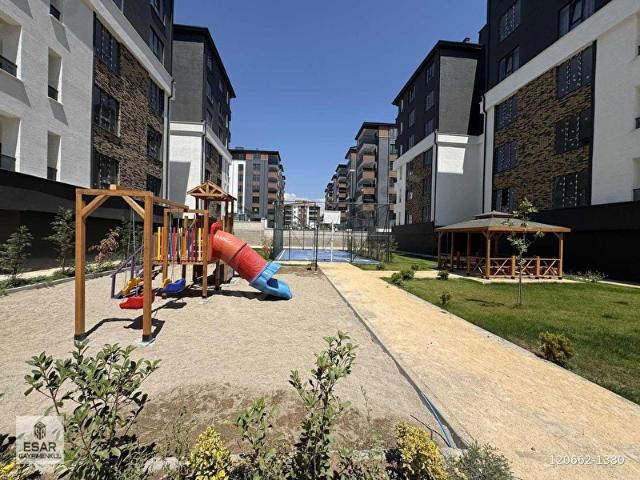 ESAR DAN YAŞARKEMAL CAD. YAKINI 3+1 155M2 SİTE İÇİ SATILIK DAİRE