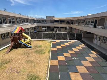 Escuela en venta
