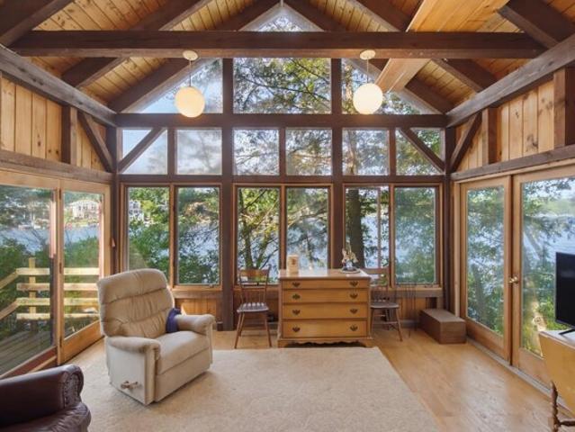 Escumbuit Is, Derry, Home For Sale