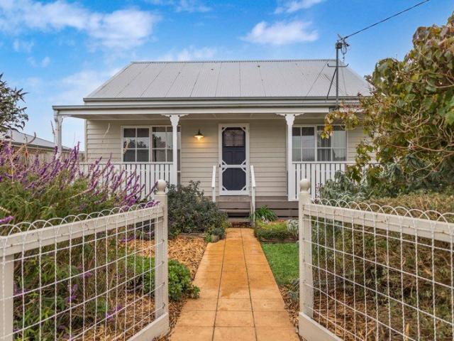 Escape to Cottage Charm