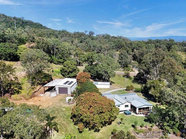 ESCAPE TO BEAUTIFUL DEVEREUX CREEK