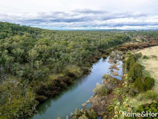 40 Acres With River Frontage 2hours from Sydney CBD!