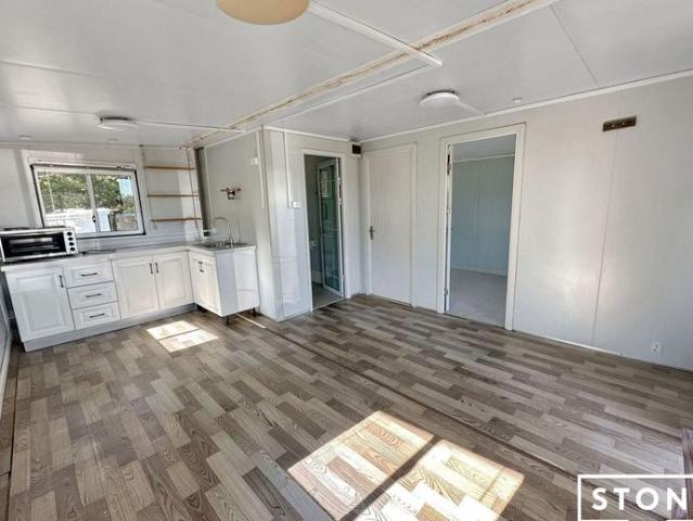 Escape to the serenity of the countryside with this charming one bedroom granny flat, peacefully positioned in the heart of rural Bonville