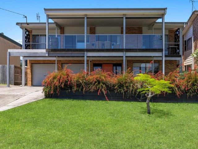 Escape to Your Dream Home with Spectacular Views and Relaxing Lifestyle