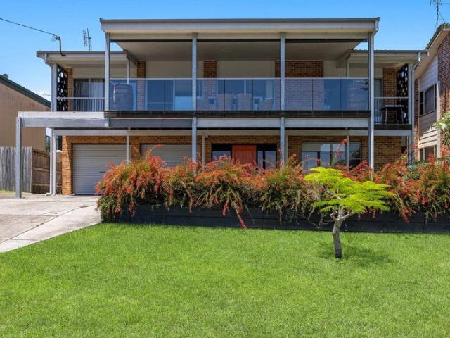 Escape to Your Dream Home with Spectacular Views and Relaxing Lifestyle