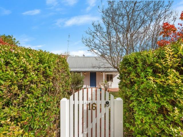 Escape the City Hustle for Country Charm in Strathbogie