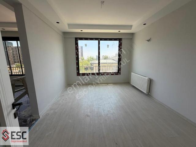 Esc'den Deniz Mh'de 2+1 Kiralık Daire Esc2591