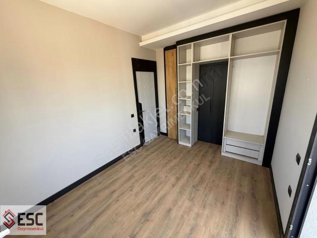 Esc'den Kuyuluk Mh,de Site İçi Lüks Havuzlu 2+1 Daire Esc1776a