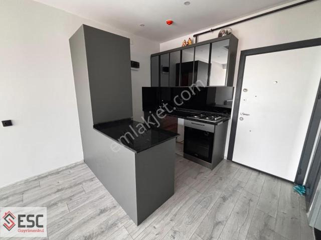 Esc'den Mezitli Hükümet Konağı Civarı 1+1 Kiralık Daire Esc2680
