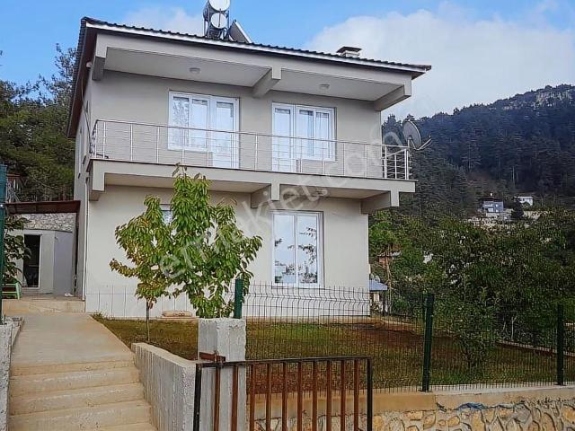 Esc'den Yeniköy Yaylasında 400m2 3+1 Dublex Villa Esc2454