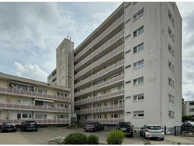 Eschborn: Elegant und exzellent sanierte 2 Zimmer Wohnung in zentraler Lage