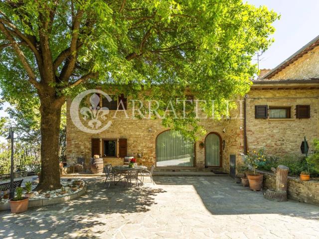 Esclusivo Complesso Residenziale, Villa Moderna e Casale in. 480m² Gambassi Terme