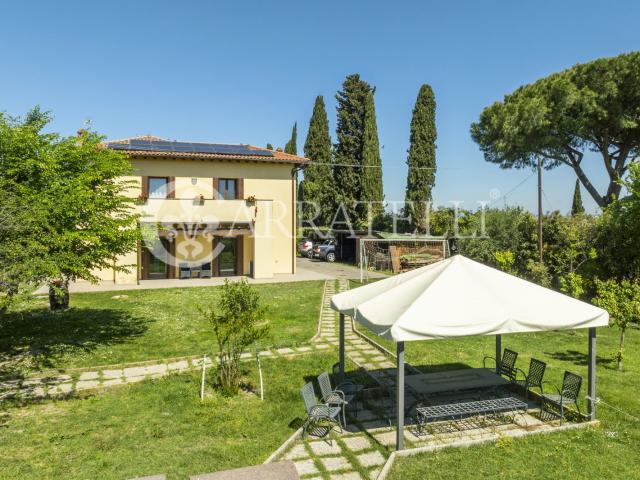 Esclusivo Complesso Residenziale, Villa Moderna e Casale in. 480m² Gambassi Terme