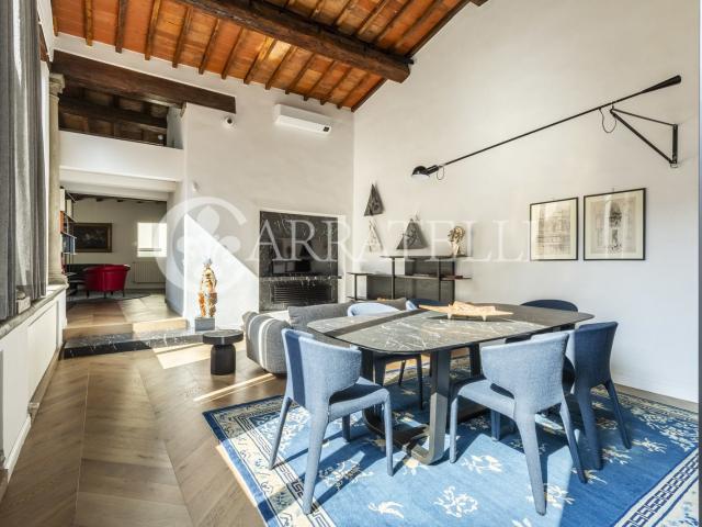 Esclusivo attico nel cuore del centro storico di Firenze con. 150m² Firenze