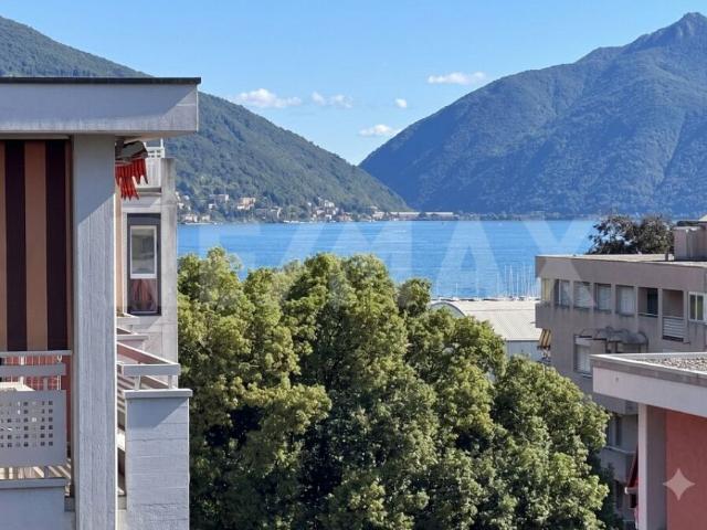Esclusivo Attico con vista Lago e Monte Brè nel centro di Lugano