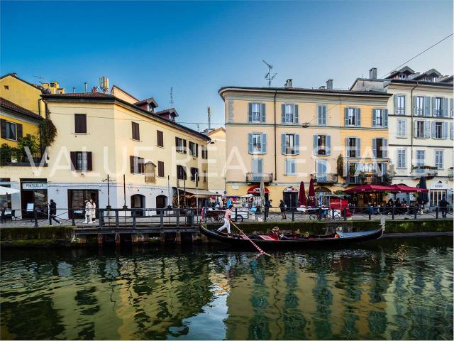 Esclusivo Bilocale con Vista Mozzafiato sui Navigli
