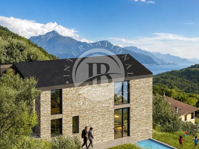 Esclusiva Casa Semindipendente di 122 mq in vendita Como, Lombardia