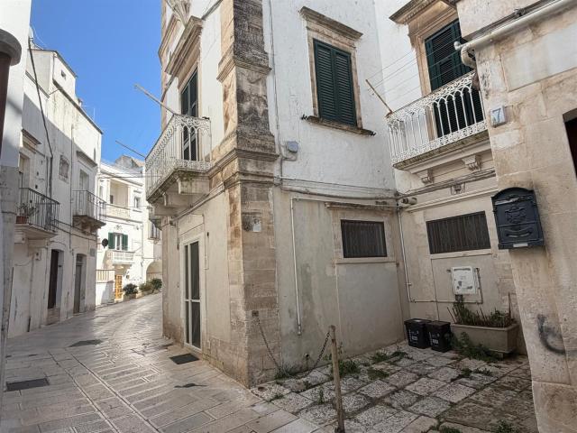 Esclusiva Residenza Storica Affrescata con Giardino 135m² Martina Franca