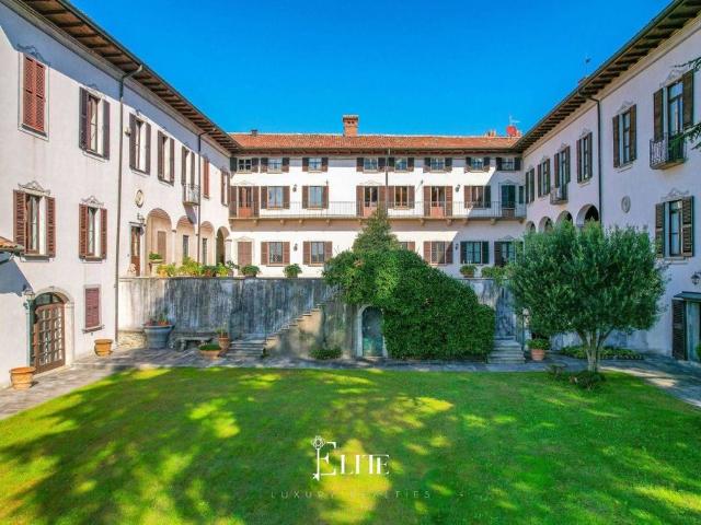 Esclusiva villa di 1200 mq in vendita Via Fiume, 14C, Daverio, Varese, Lombardia