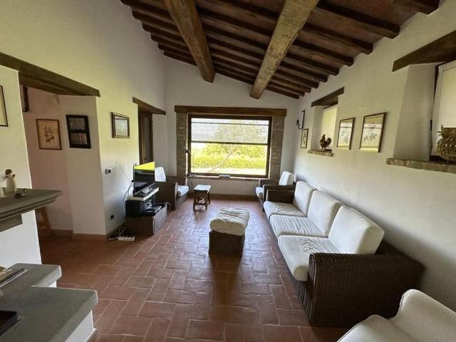 Esclusiva villa di 120 mq in vendita Perugia, Italia