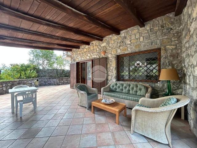 Esclusiva villa di 130 mq in vendita Loc. Terribile, Santa Marina, Salerno, Campania