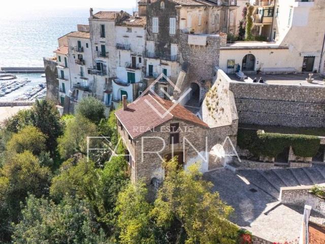 Esclusiva villa di 143 mq in vendita Via Tiberio, 10, Sperlonga, Lazio