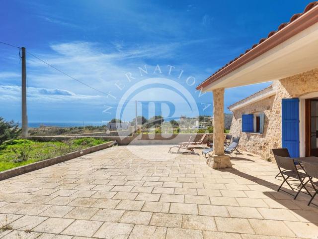 Esclusiva villa di 200 mq in vendita Marina di Pescoluse, Puglia