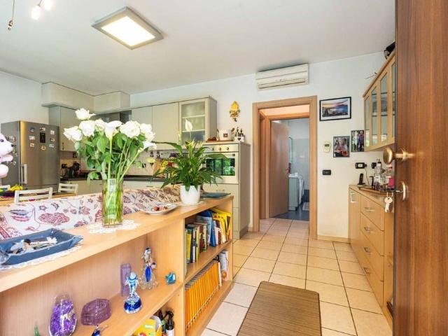Esclusiva villa di 260 mq in vendita Via 4 Novembre, 2, Giussano, Monza e Brianza, Lombardia