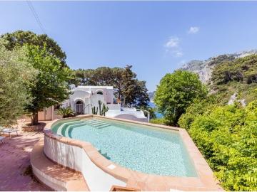 Villa Indipendente in affitto a Marina Piccola