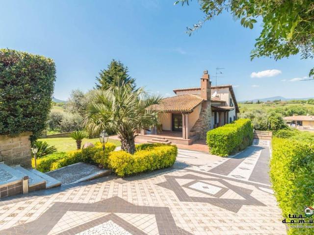 Esclusiva villa di 240 mq in vendita Via Santa Maria, 14, Monterosi, Viterbo, Lazio