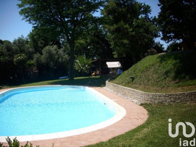 Esclusiva villa di 256 mq in vendita Via abbadia, 22C, Osimo, Marche