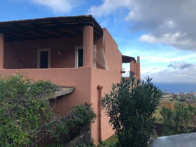 Esclusiva villa in vendita Via Umberto I, 163, Malfa, Sicilia