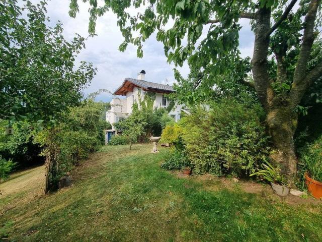 Esclusiva villa di 288 mq in vendita Amblar, Italia