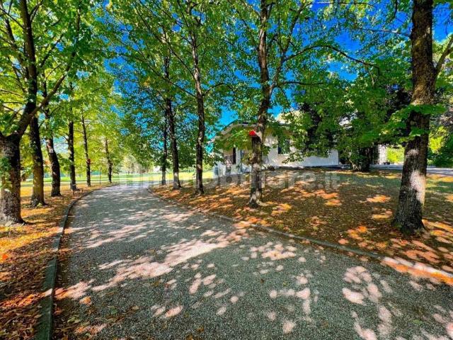 Esclusiva villa di 290 mq in vendita Via Parma, Montechiarugolo, Parma, Emilia Romagna