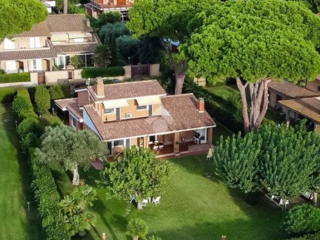 Esclusiva villa di 300 mq in vendita Marina Velca Golf, Tarquinia, Viterbo, Lazio
