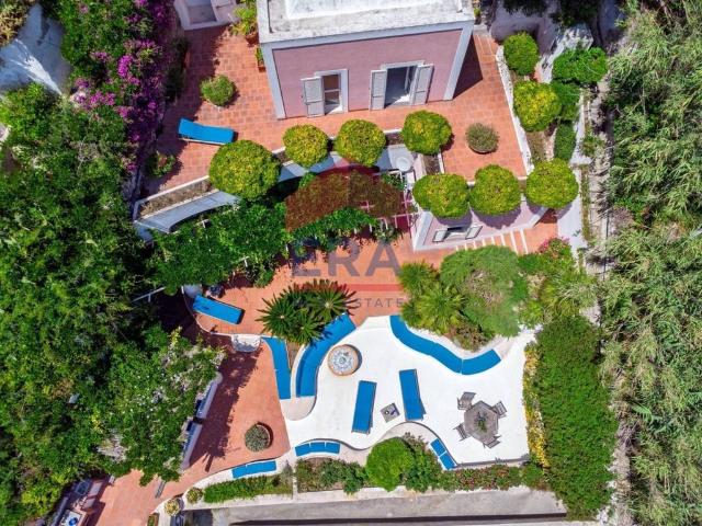 Esclusiva villa di 300 mq in vendita Via Giancos, snc, Ponza, Latina, Lazio