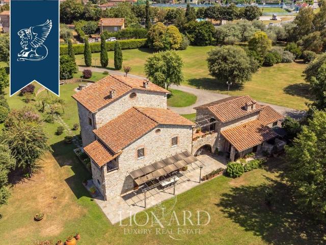 Esclusiva villa di 400 mq in vendita Pietrasanta, Italia