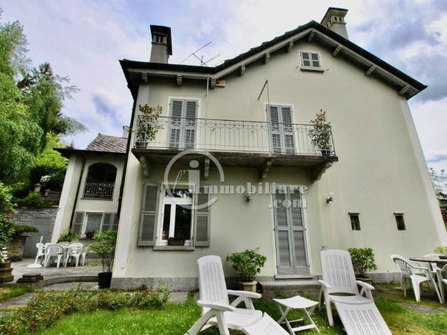 Esclusiva villa di 420 mq in vendita Via Madonnina, 3, Toceno, Verbano Cusio Ossola, Piemonte
