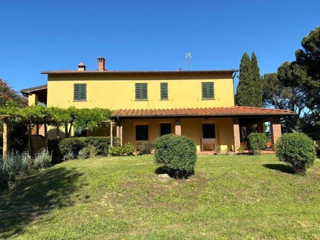 Esclusiva villa di 450 mq in vendita VIA VAIANESE, SNC, Reggello, Toscana
