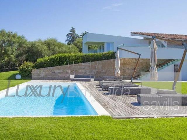 Esclusiva villa di 500 mq in vendita San Teodoro, Italia