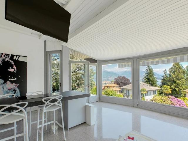 Prestigiosa villa di 780 mq in vendita, Stresa, Piemonte