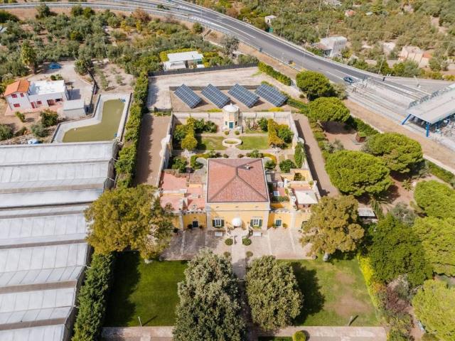 Esclusiva villa di 526 mq in vendita SP Molfetta Terlizzi KM 2,7, SC, Molfetta, Puglia