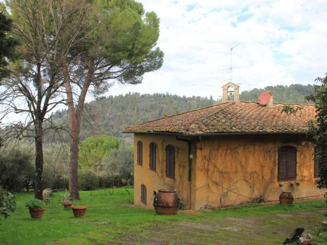 Prestigiosa villa di 5380 mq in vendita, Via della Pastorella, Firenze, Toscana
