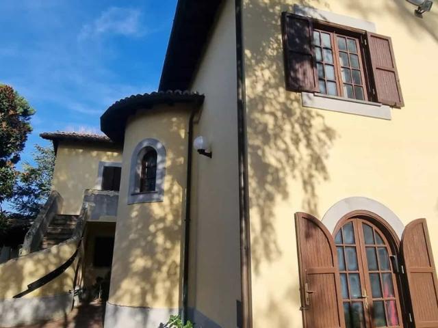 Prestigiosa villa di 600 mq in vendita, Via colle savelli, Zagarolo, Roma, Lazio
