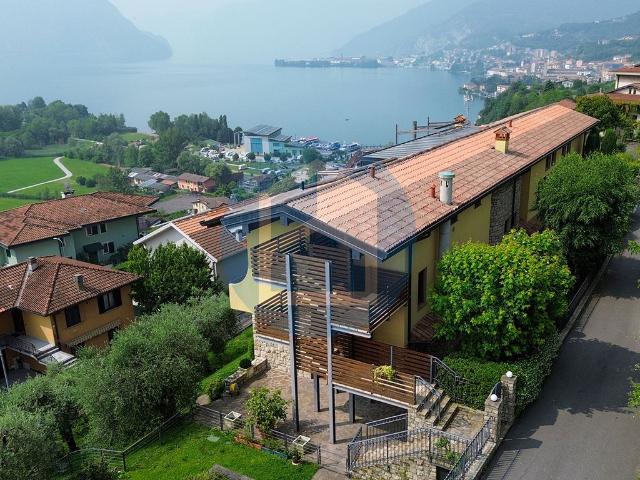 Esclusiva villa di 660 mq in vendita Via Aria Libera, Costa Volpino, Bergamo, Lombardia