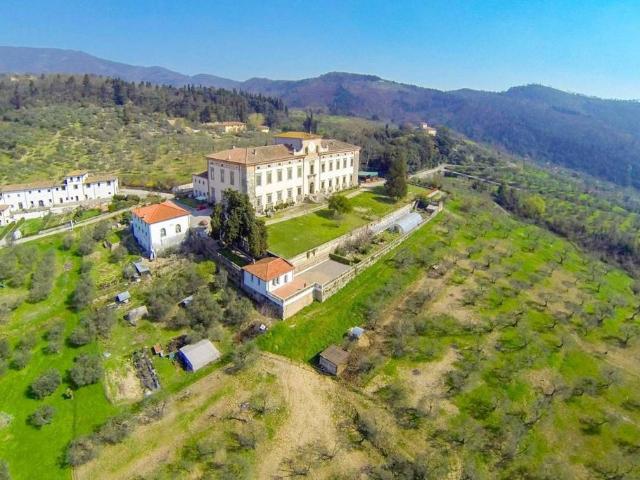 Prestigiosa villa di 7900 mq in vendita, Via Baronese, 46, Montemurlo, Prato, Toscana