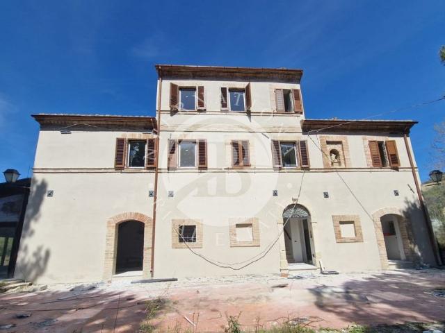 Esclusiva villa di 70 mq in vendita Montedinove, Italia