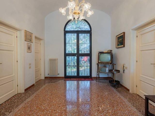 Esclusiva villa di 733 mq in vendita Via Mongiorgio, 17, Monte San Pietro, Emilia Romagna