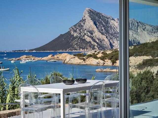 Esclusiva villa in affitto Via Cala Girgolu, Porto San Paolo, Sassari, Sardegna