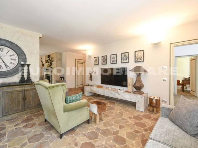 Esclusiva villa in vendita Via Conche, 42, Sale Marasino, Brescia, Lombardia